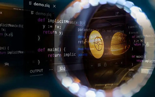 南漳 api php源码,下载的php源码怎么运行呢？